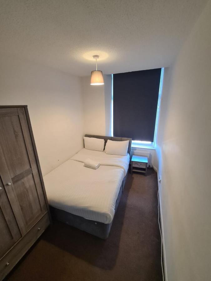 24Hr Self Check In Apartment Central Barnsley Esterno foto