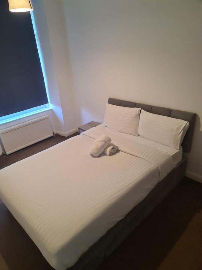 24Hr Self Check In Apartment Central Barnsley Esterno foto