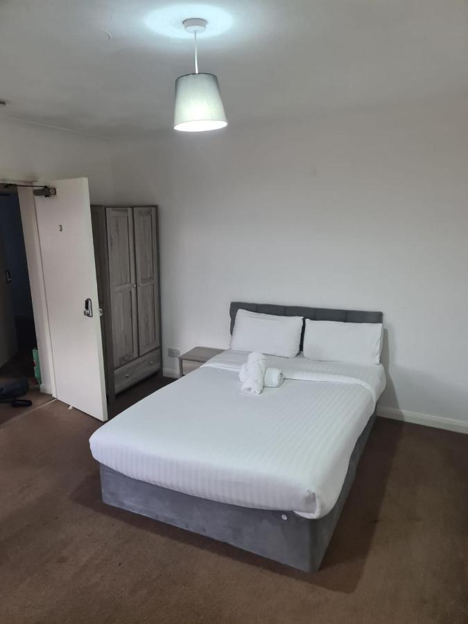 24Hr Self Check In Apartment Central Barnsley Esterno foto